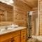Cub Path Lodge - Luxurious 5 5 with Theatre Room and Mountain Views! cabin - غاتلينبرغ