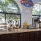 Rodeway Inn Milpitas near Great Mall