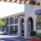 Rodeway Inn Milpitas near Great Mall - 米尔皮塔斯
