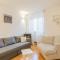 Volta Apartment by Rent All Como