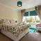 CROYDE LITTLE GEM 3 Bedrooms