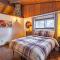 Hilltop Hideaway
