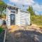 Vineyard views, stunning house & deck - Healdsburg