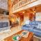Hawks View Log Cabin