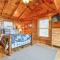 Hawk's View Log Cabin - Lake Lure