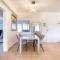 Sea & Mountain Apartment Close to Port and City