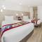 Hotel Black Tower Premium