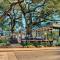 Quiet Haven with Huge Fenced Yard Fast Internet by Lodgewell - Austin