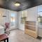 8 BDRM Mansion. 10 MN to Honeymoon Island Beach