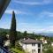Apartment with direct Sea View, Free Parking and close to Beaches and Promenade - 洛夫兰