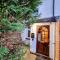 Cute Cottage in Egham Heathrow- 7 Guests 3 bedrooms - Egham