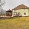 5-Acre Vacation Home with Woods and Hiking Ground - Pickerington
