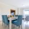 Horizon Apartment by Seewest