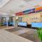 Motel 6 Los Angeles LAX - إنجلوود