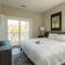 Brand New 4Br Steps to Beach 2nd Pier King Beds B - 默特尔比奇