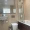 2BR 2BA Top Floor Penthouse Apartment in RG2 - Ideal for Business Travellers & Contractors, Free Parking & Sleeps Up To 6 - 雷丁