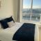 Business & Leisure Stays in RG2 - Top Floor Apartment with Balcony & FREE Parking! - Reading