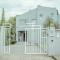 Private luxurious 3 bedroom complete house
