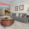 Lawson Rock - Seahorse 105 condo