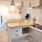 Azure PENThOUSE skyview minimalist unit - 马尼拉