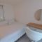Azure PENThOUSE skyview minimalist unit - 马尼拉