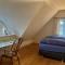Haus am Hafen - Kaminfeeling und Luxus unter Reet