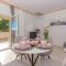 Awesome Apartment In Razanj