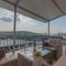 Nice Home In Primosten With House Sea View - بريموستين