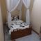 Roza Guest House
