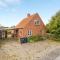 Nice Home In Lemvig With Wifi