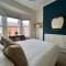 2025 Award Winner Liverpool Strawberry House - 3 Bedrooms