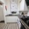 *6R* setup for your most amazing & relaxed stay + Free Parking + Free Fast WiFi * - Beeston Hill