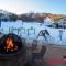 Unique Yeti-Theme Ski On Off Suite Jiminy-Sleeps 4 - Hancock