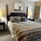 Deluxe Ski On Off 1BR Suite Sleeps 4 on Jiminy Mtn