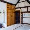 Thursdays Corner Tudor Cottage - Church Stretton