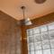 Cosy 4 Bedroom Holiday Home - Melbourne Airport