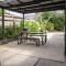 Cosy 4 Bedroom Holiday Home - Melbourne Airport