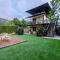 StayVista's The Annex - Cozy Retreat with Inviting Rooms and a Private Plunge Pool - لونافالا