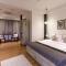 StayVista's The Annex - Cozy Retreat with Inviting Rooms and a Private Plunge Pool - لونافالا
