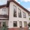 Apartment Spacious Mountain Base by Interhome
