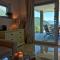 Felice sul Lago 2-Bedroom Lakeview Apartment - Menaggio