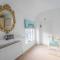Willow House Bed & Breakfast and Orchard Studios Self Catering