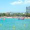 3br-sleeps6-balcony-a c-5min to beach - Salou
