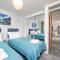 Spacious Pet-Friendly Apartment in Crawley by Sublime Stays - Three Bridges