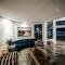 Hollywood Hills Modern Sanctuary–Jaw Dropping View - 洛杉矶
