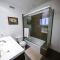Hollywood Hills Modern Sanctuary–Jaw Dropping View - 洛杉矶