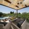 Luxury Villa Majore