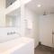 Cozy 3BD House with private terrace and parking