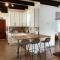 Feathers and Rest Villa on the banks of the Vaalriver - Parys