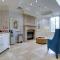 Gorgeous Ballston Condo with Gym & Views